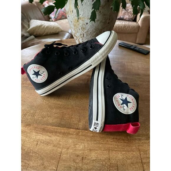 UNISEX CONVERSE CANVAS MID CHUCK TAYLOR ALL STAR HI STREET SNEAKERS EUR 37,5 - Picture 1 of 9